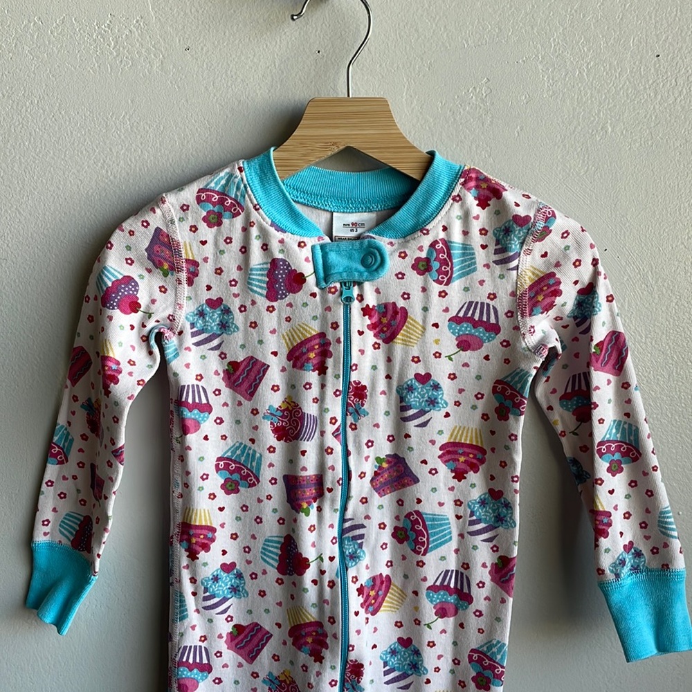 Hanna Andersson Cupcake Pajama Sleeper Size 3